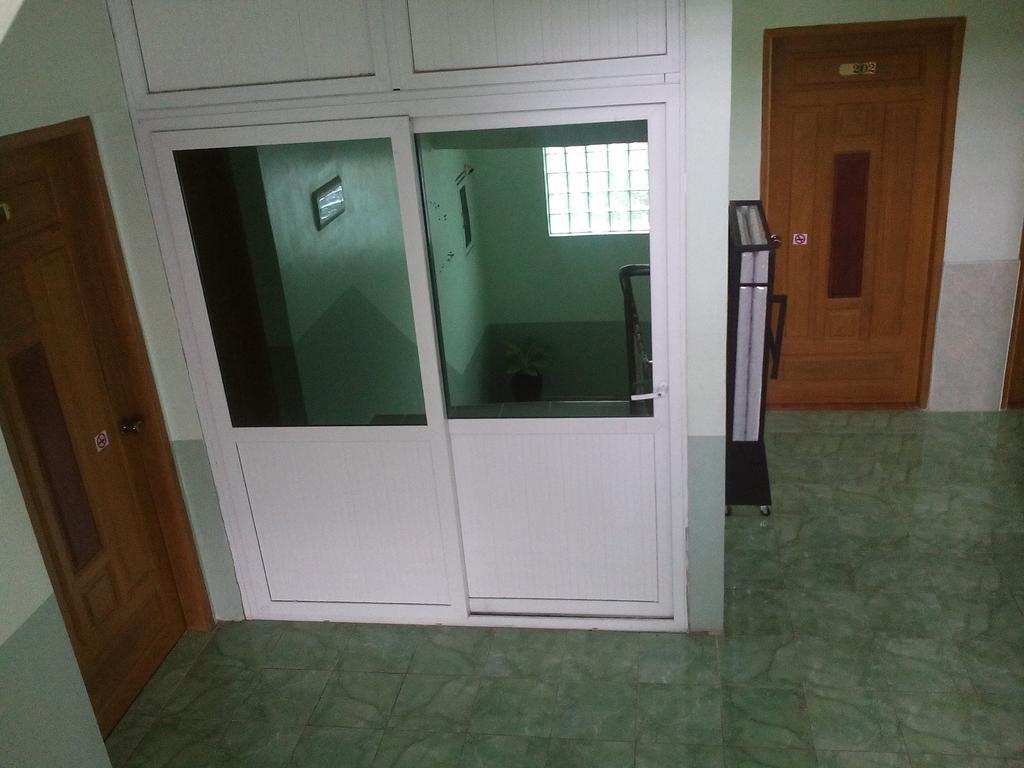 Golden Dream Hotel Mandalay Exterior foto
